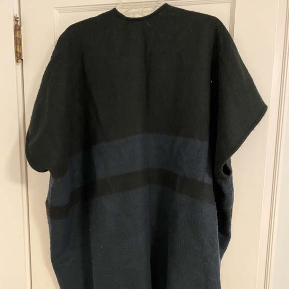 Black/navy poncho from Loft. Worn, good condition - Picture 2 of 2